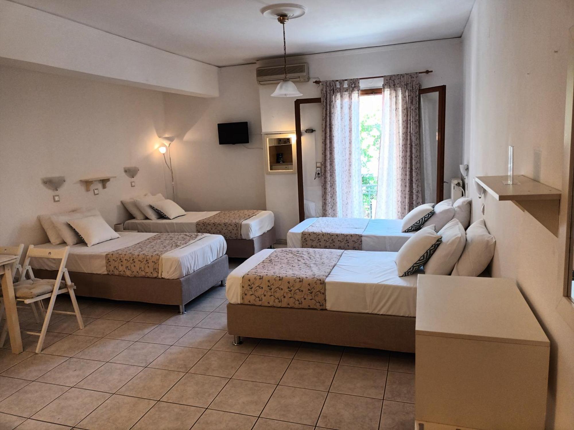 Argostoli Rooms エクステリア 写真
